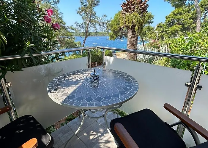 Panoramic Sea View Stella * Mali Losinj